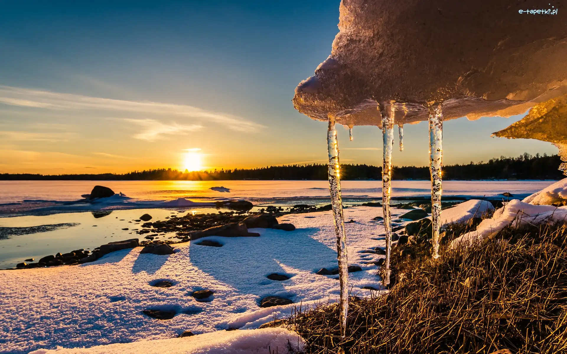 Wschód słońca, Śnieg, Sople, Zima