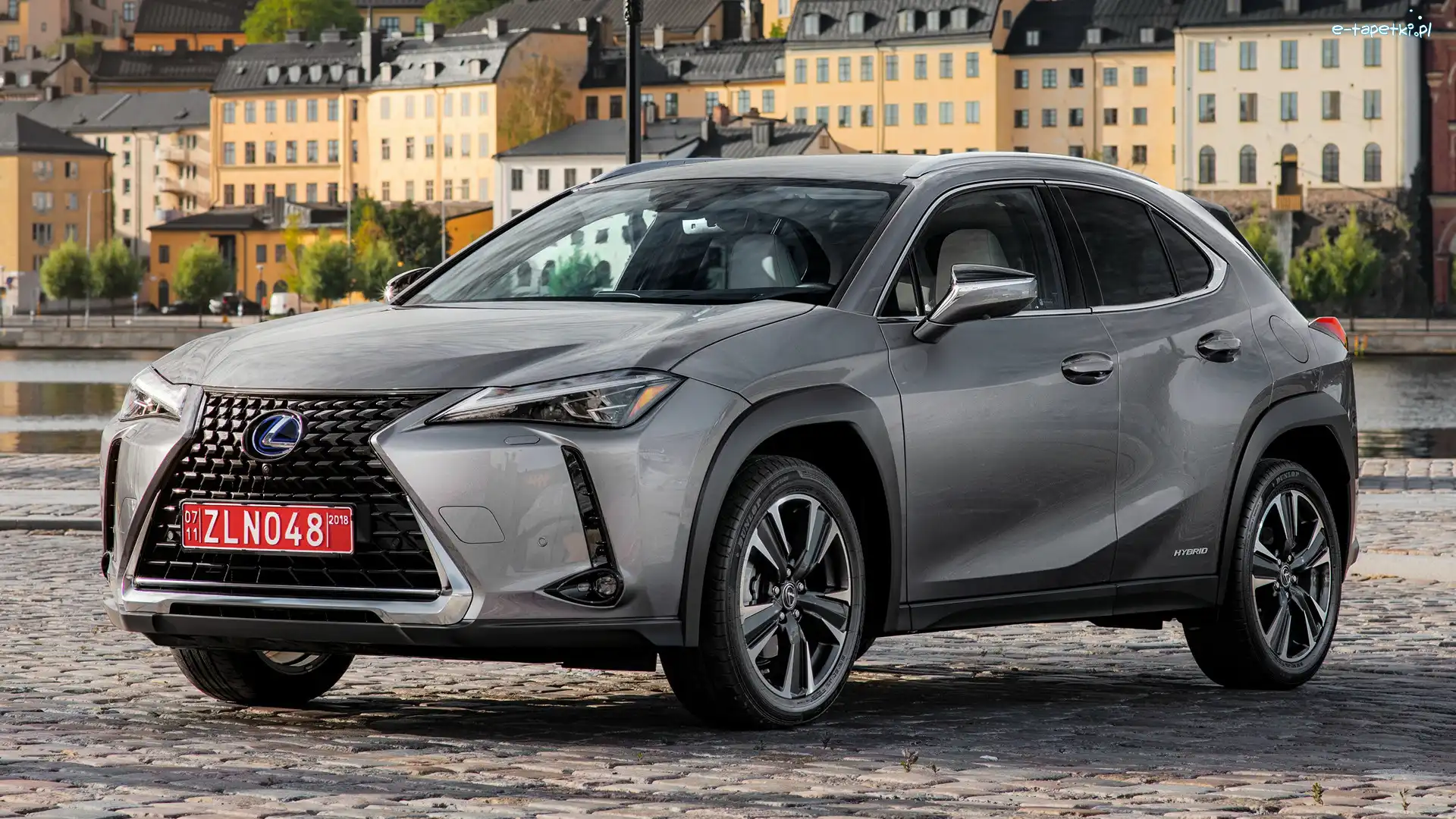 Hybrydowy, Lexus UX