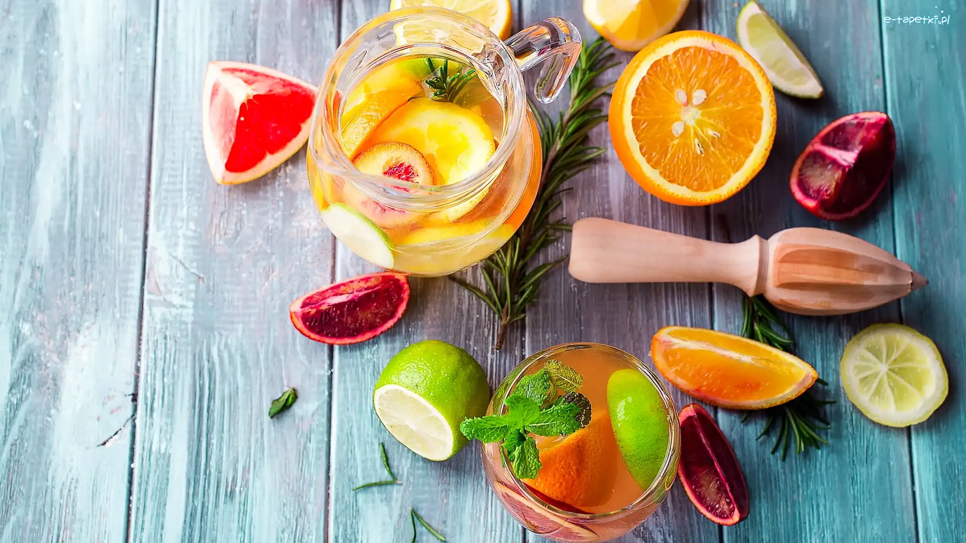 Limonka, Pomarańcz, Deski, Szklanka, Grejpfrut, Dzbanek, Napój, Owoce
