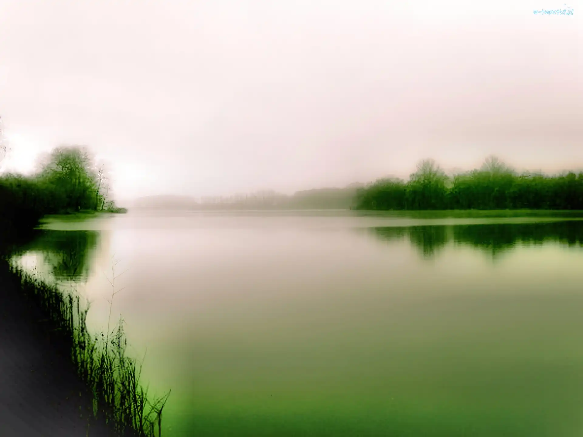 Mgła, Jezioro