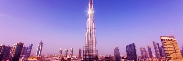 Dubaj, Burj Khalifa, Wieżowiec