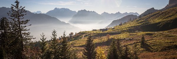 Domy, Góry Alpy, Mgła, Kanton St. Gallen, Szwajcaria, Drogi, Promienie słońca