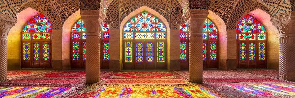 Sala modlitewna, Iran, Wnętrze, Moschea di Nasir ol Molk, Różowy Meczet, Dywany, Witraże, Miasto Sziraz, Okna