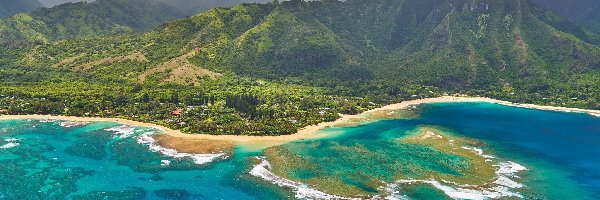 Góry, Hawaje, Drzewa, Plaża Tunnels Beach, Ocean, Morze, Wybrzeże, Stany Zjednoczone, Wyspa Kauai, Chmury