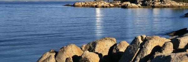 Kamienie, Morze, Latarnia Morska