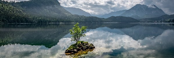 Góry, Styria, Chmury, Jezioro Altausseer, Altaussee, Las, Drzewa, Austria