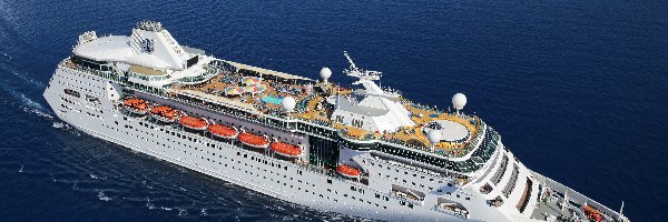 Morze, Statek pasażerski, MS Empress of the Seas