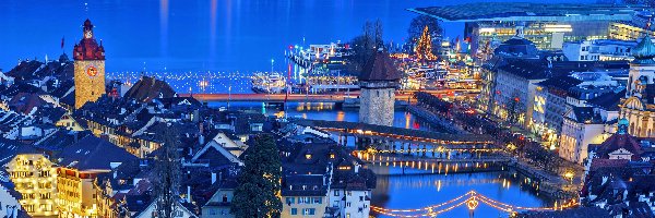 Rzeka Reuss, Wieża wodna, Domy, Wieża zegarowa, Stare miasto, Szwajcaria, Lucerna, Mosty, Jezioro Czterech Kantonów