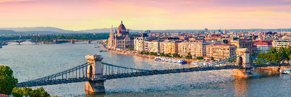 Węgry, Rzeka Dunaj, Budapeszt, Statki, Most Łańcuchowy