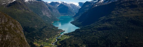 Lodal Valley, Dolina, Fiord Nordfjord, Wieś Loen, Góry, Norwegia