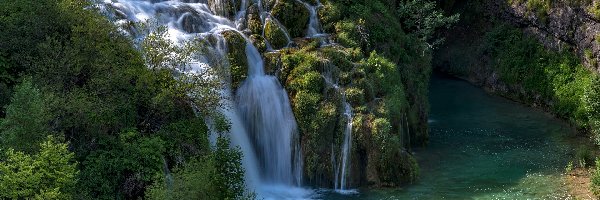 Korana Waterfall, Chorwacja, Drzewa, Plitvice, Park Narodowy Jezior Plitwickich, Wodospad, Skały