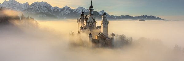 Niemcy, Zamek Neuschwanstein, Bawaria, Mgła, Góry