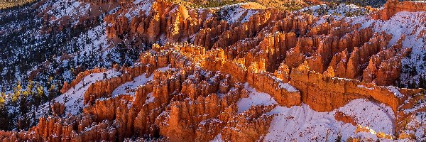 Utah, Śnieg, Park Narodowy Bryce Canyon, Stany zjednoczone, Skały, Góry