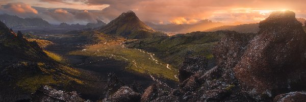Zachód słońca, Islandia, Chmury, Góry