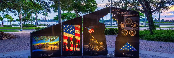 Oświetlenie, Trinity Park, West Palm Beach, Floryda, Stany Zjednoczone, Drzewa, Pomnik rodzin Gold Star