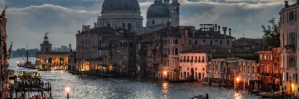 Santa Maria della Salute, Bazylika, Kanał, Wenecja, Włochy, Światła, Noc, Canal Grande, Budynki