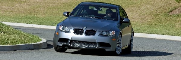Zakręt, Frozen Gray Series, BMW M3