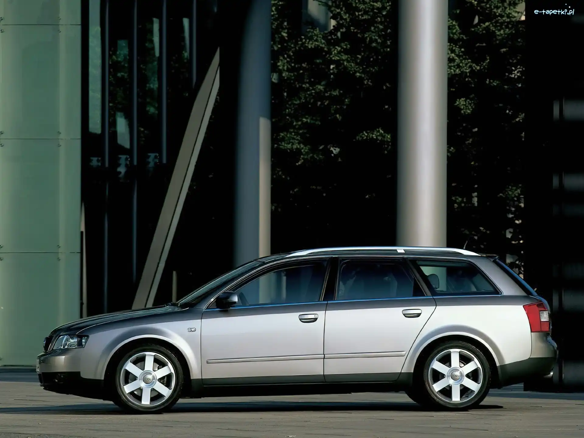 Lewy Profil, Avant, Audi A4
