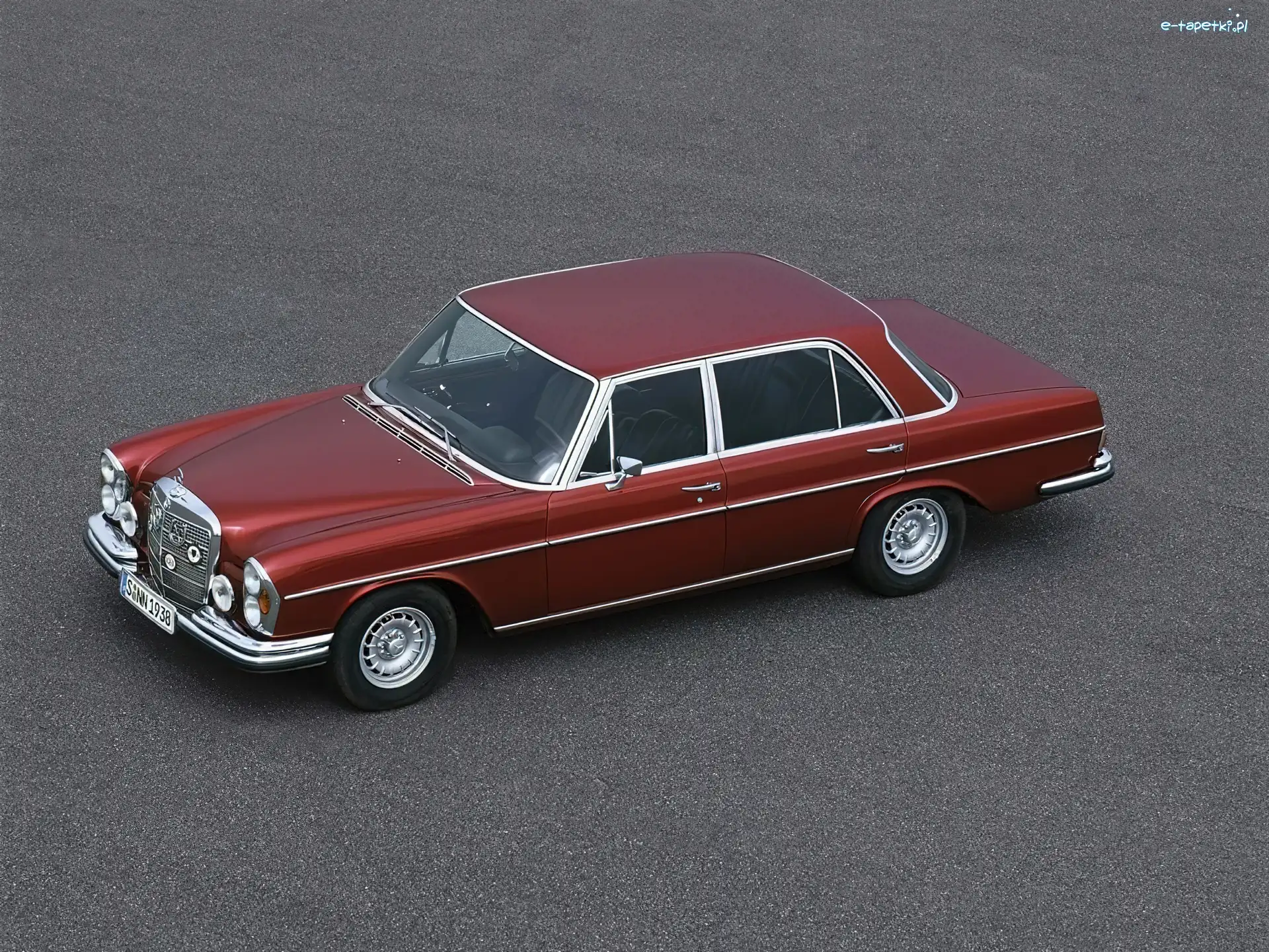 Mercedes SEL, Bordowy