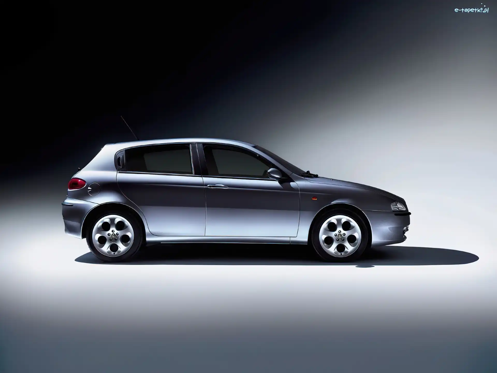 Prawy Profil, Alfa Romeo 147