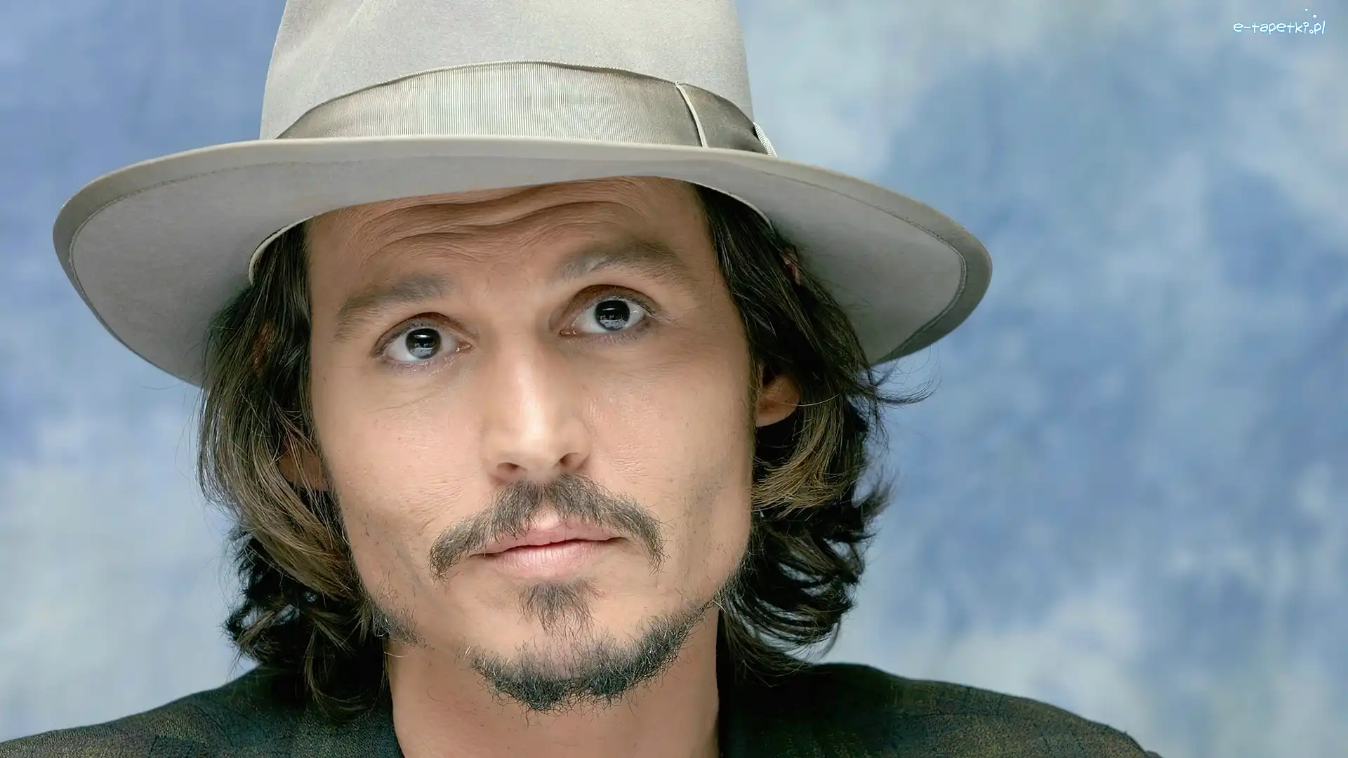 Aktor, Johnny Depp, Zarost