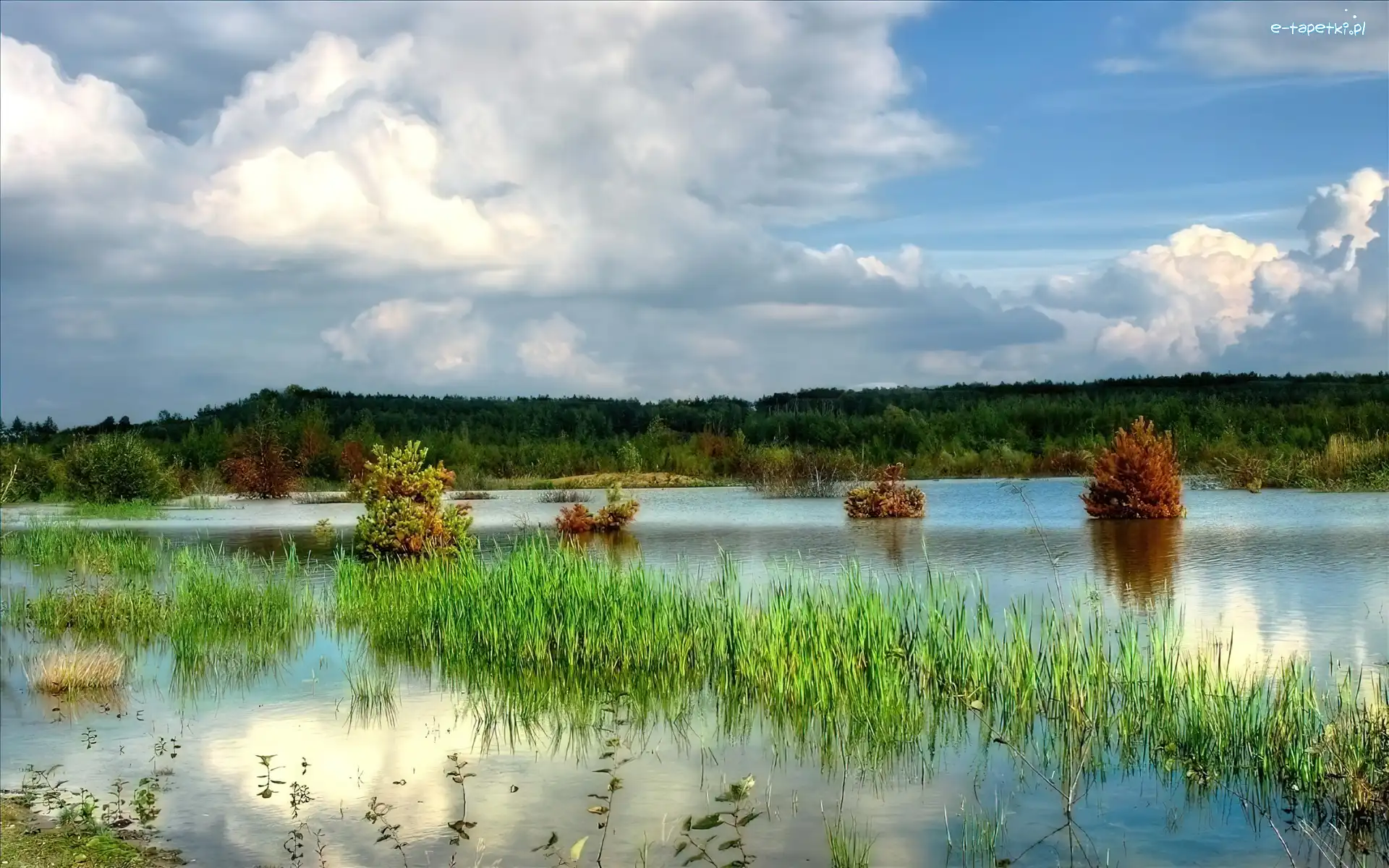 Chmury, Jezioro