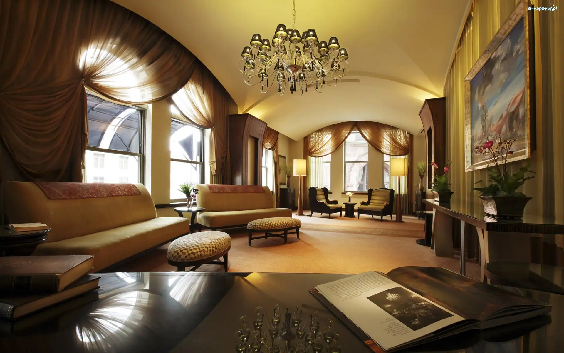 Korytarz, Hotel