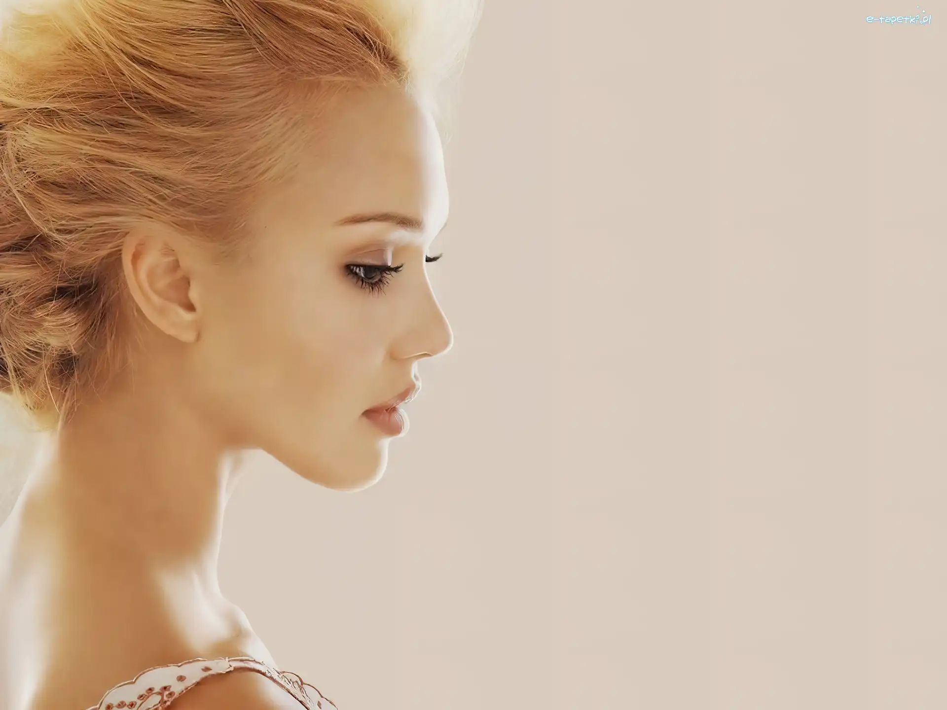 Profil, Portret, Jessica Alba