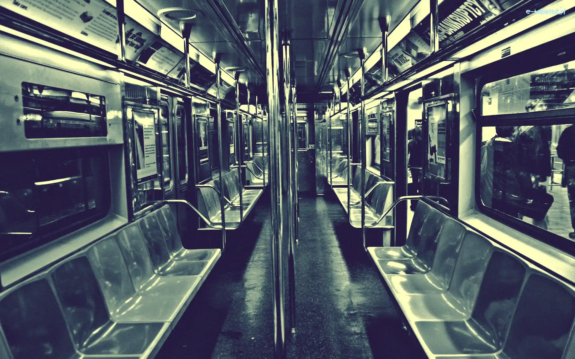 Wnętrze, Metro