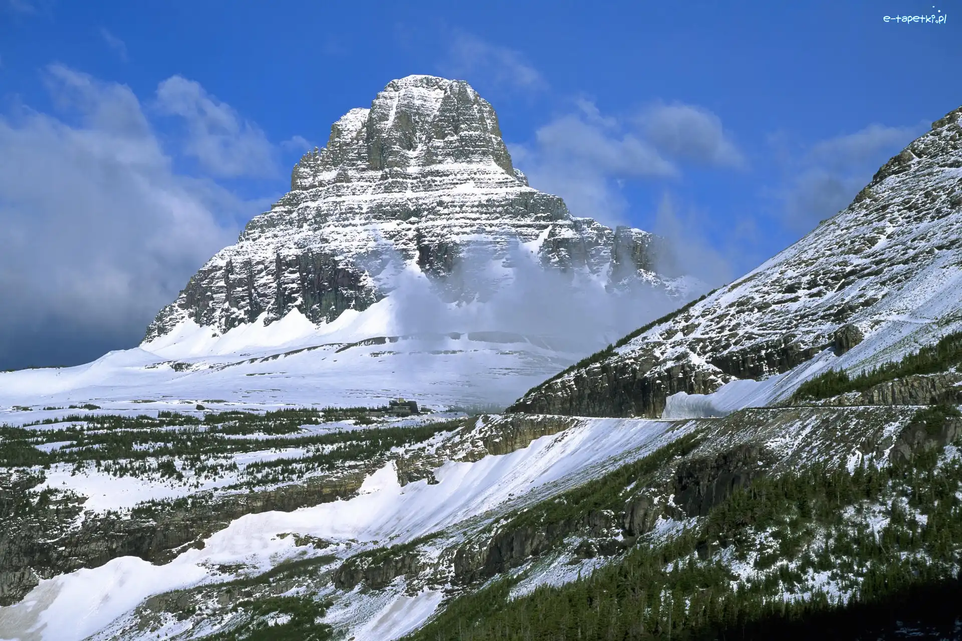 Góra Clements Mountain, Park Narodowy Glacier, Góry, Zima, Stan Montana, Stany Zjednoczone