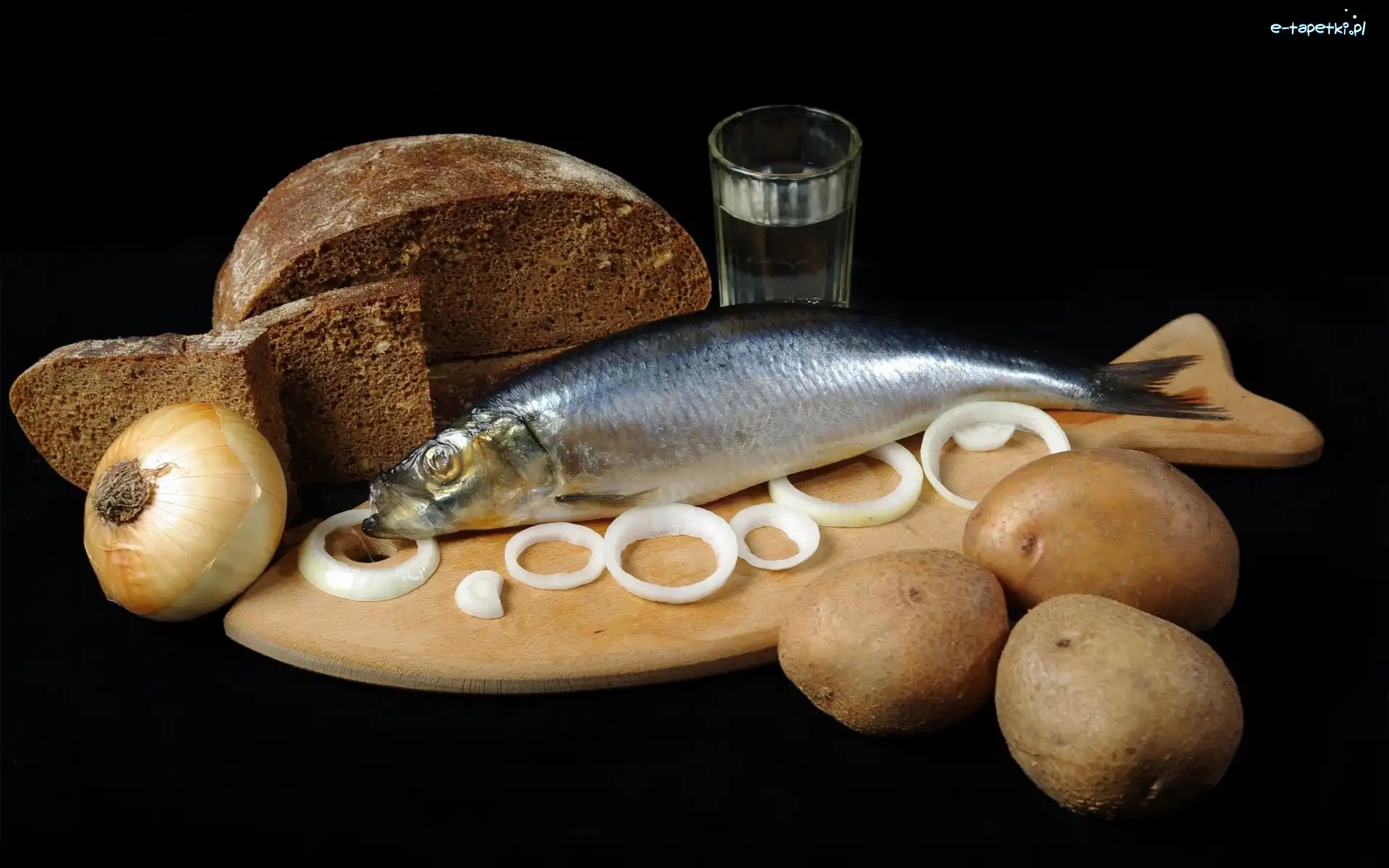 Chleb, Ziemniaki, Śledź, Cebula, Deseczka
