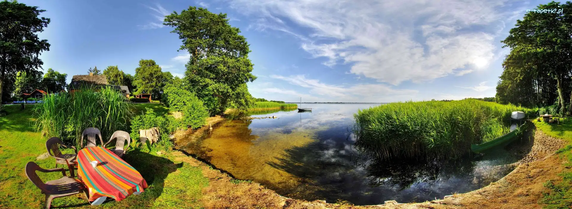 Drzewa, Stołki, Stół, Jezioro
