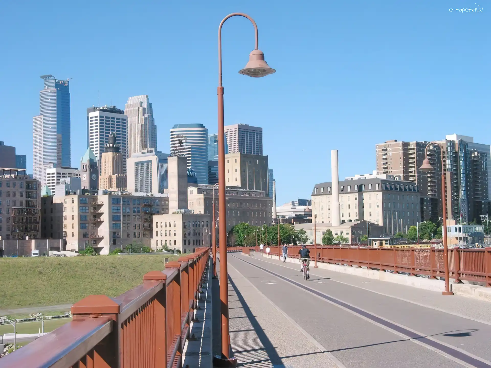 Budynki, Most, Minneapolis