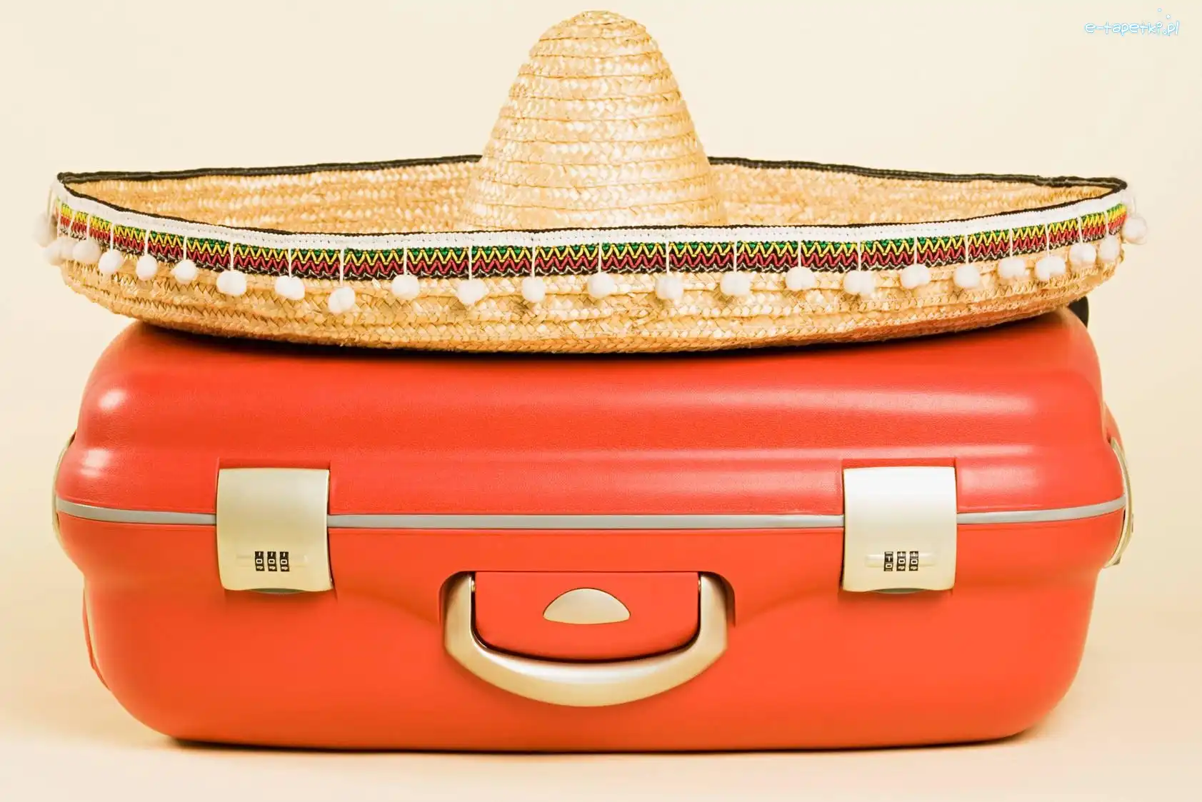 Buzia, Sombrero, Waliza