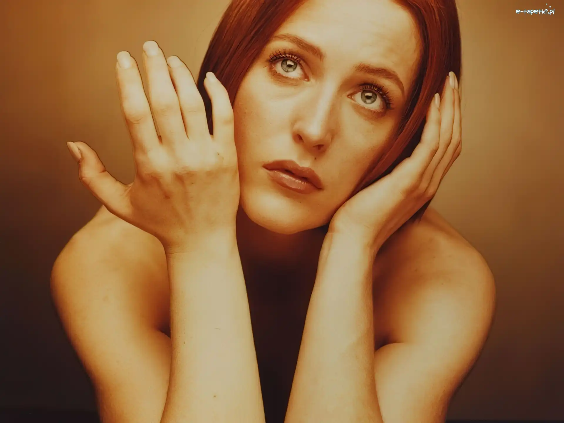 Gillian Anderson