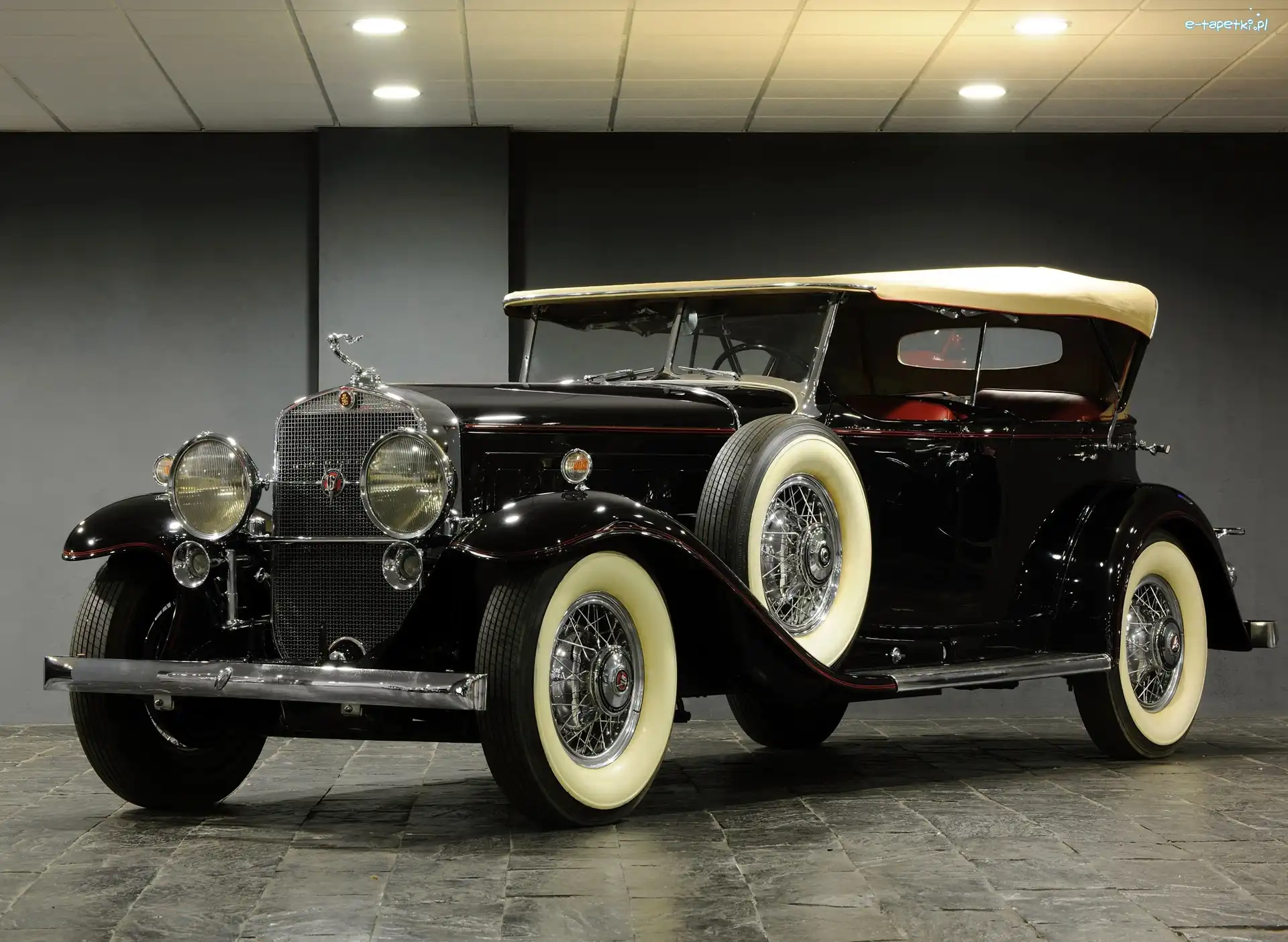 Zabytek, Klasyk, Cadillac V16 452