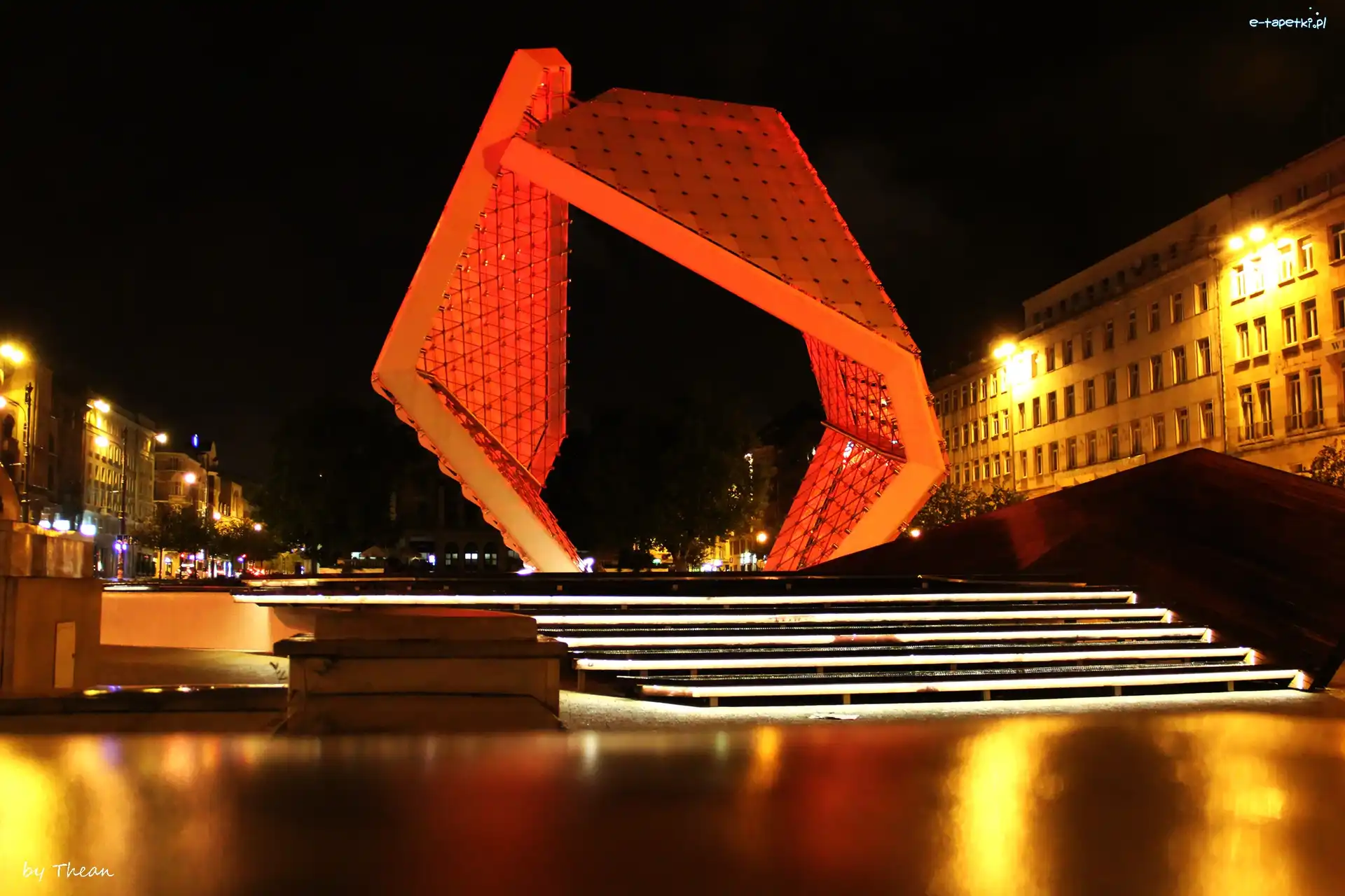 Wolności, Noc, Poznań, Fontanna