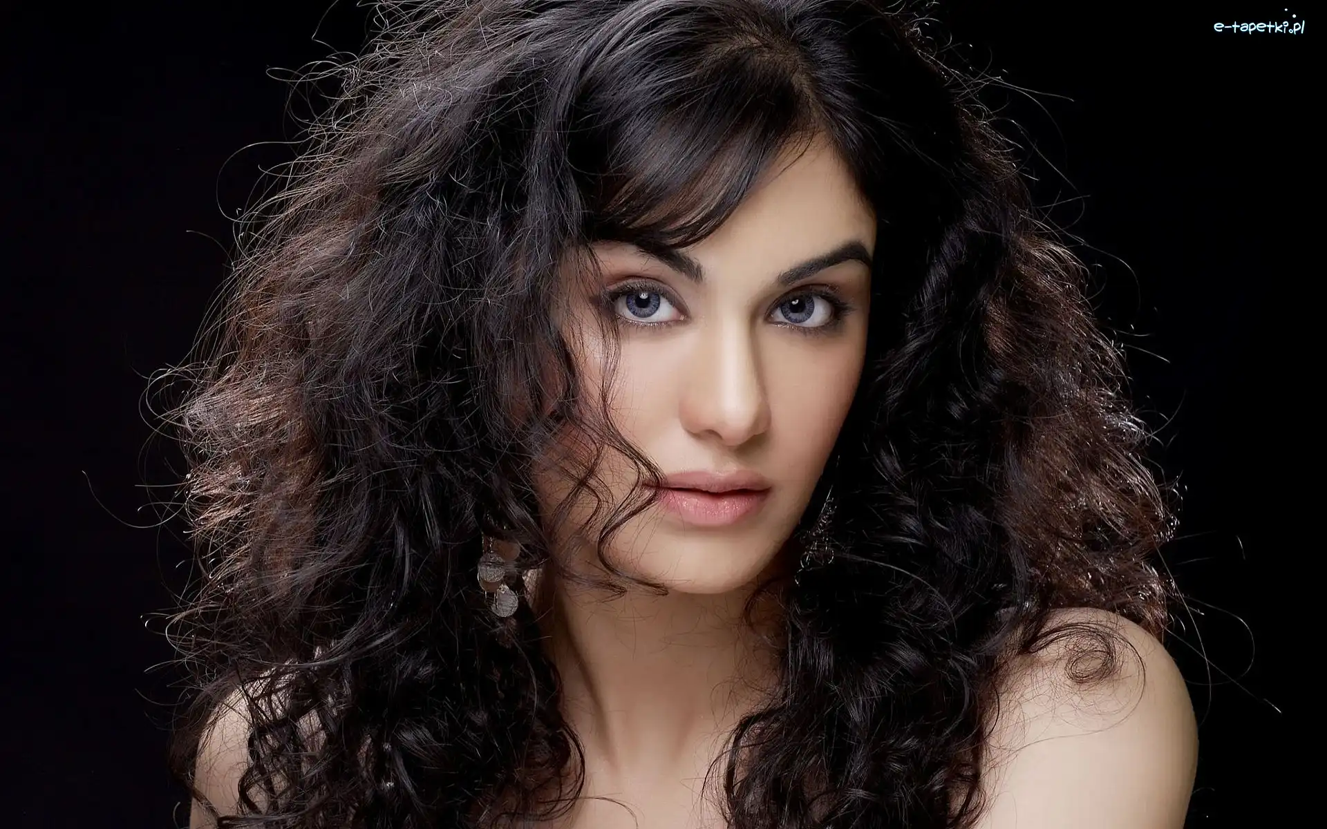 Adah Sharma, Urocza