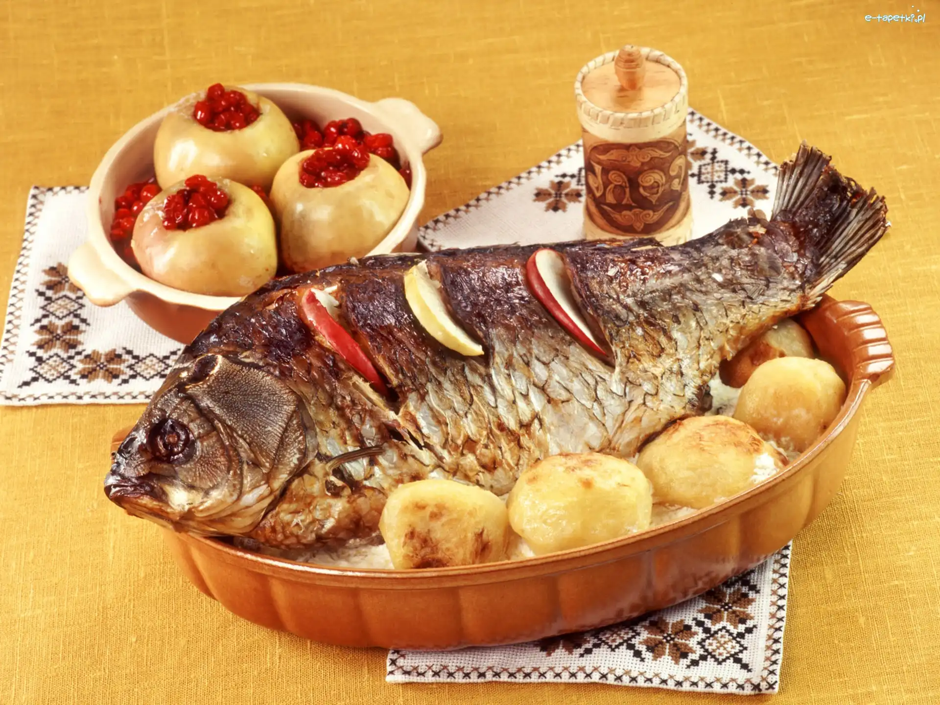 Nadziewane, Ziemniaki, Pieczone, Jabłka, Ryba, Pieczona