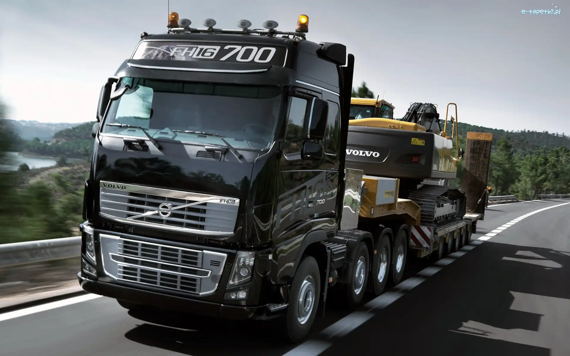 Volvo FH 16, Ciężarówka, Droga