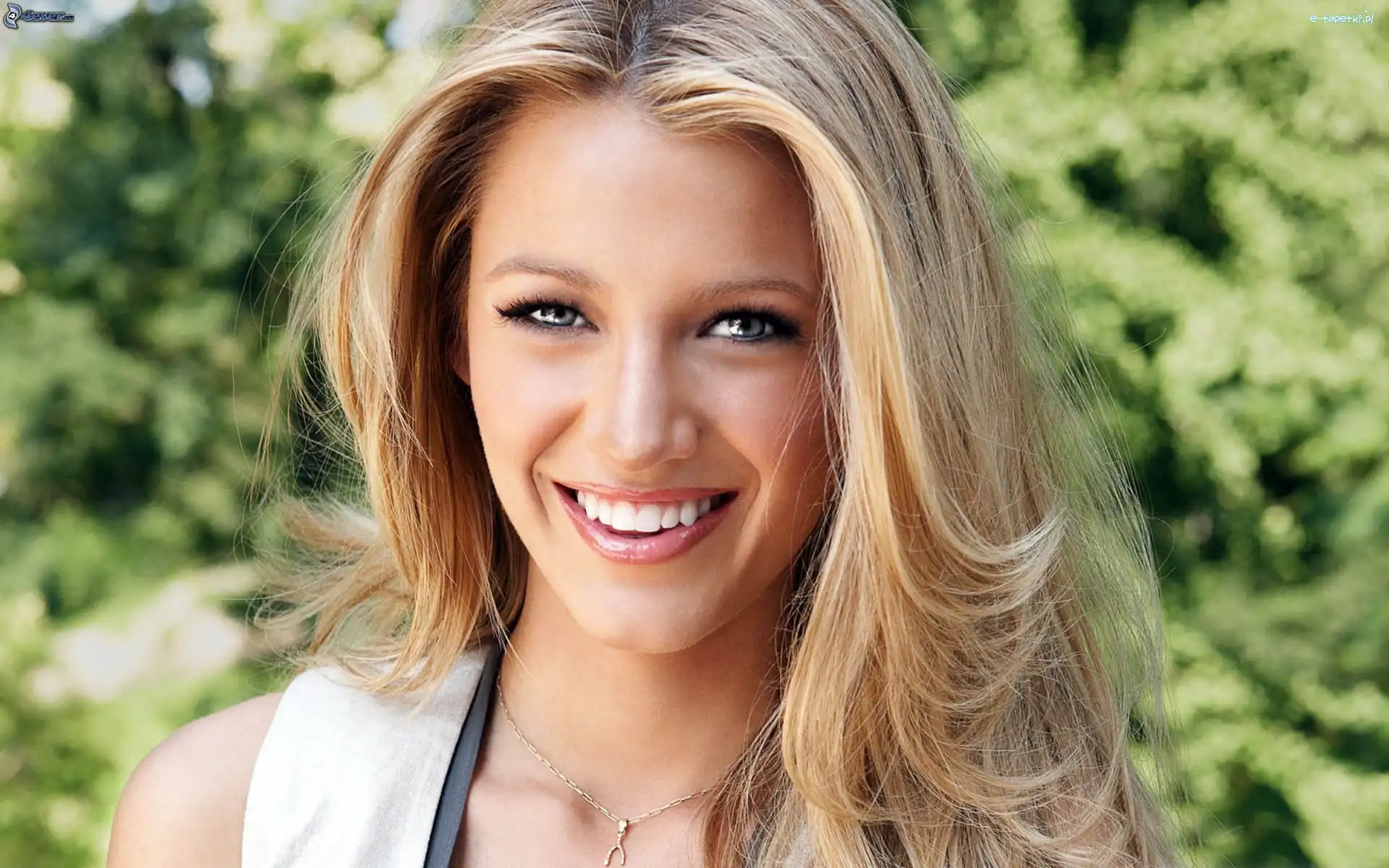 Uśmiech, Blondynka, Blake Lively