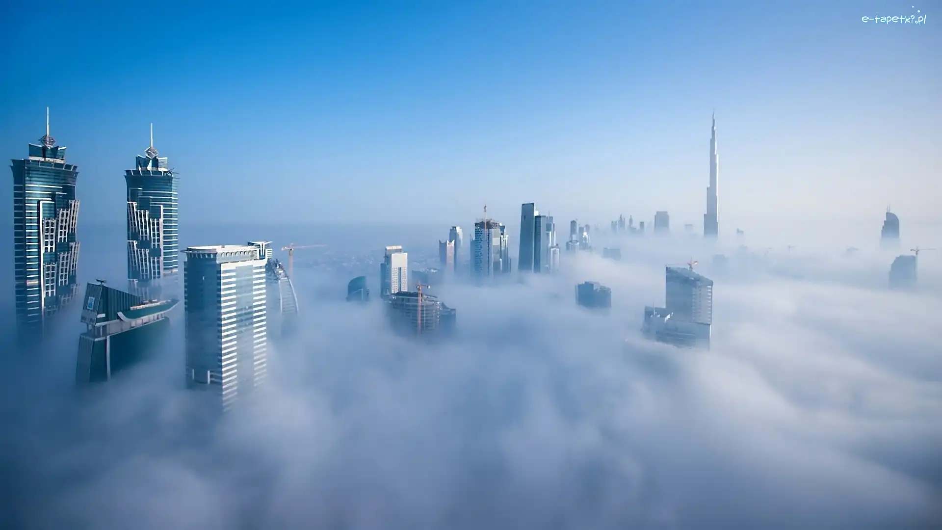 Dubaj, Mgła, Drapacze chmur, Zjednoczone Emiraty Arabskie