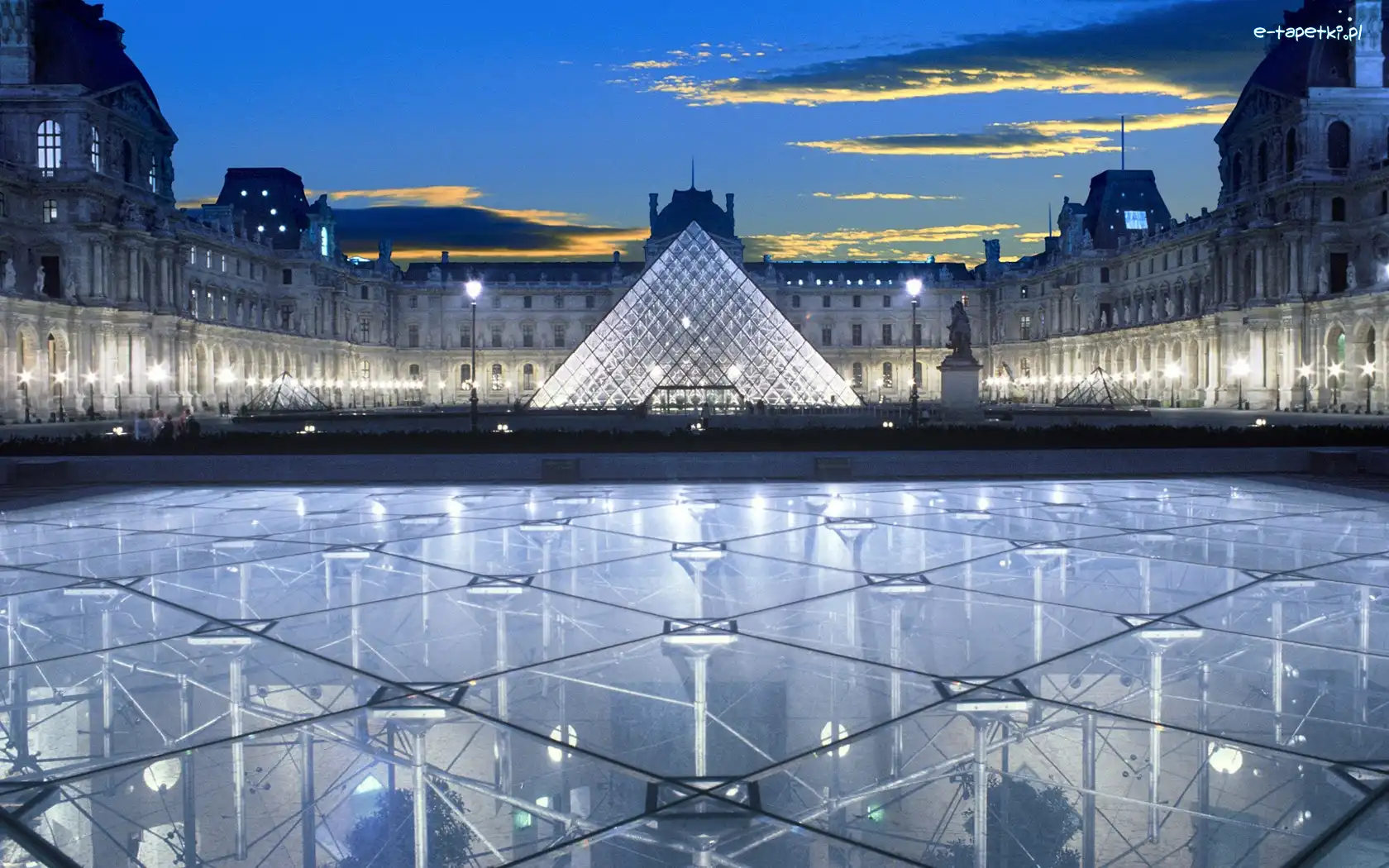 Francja, Paryż, Louvre