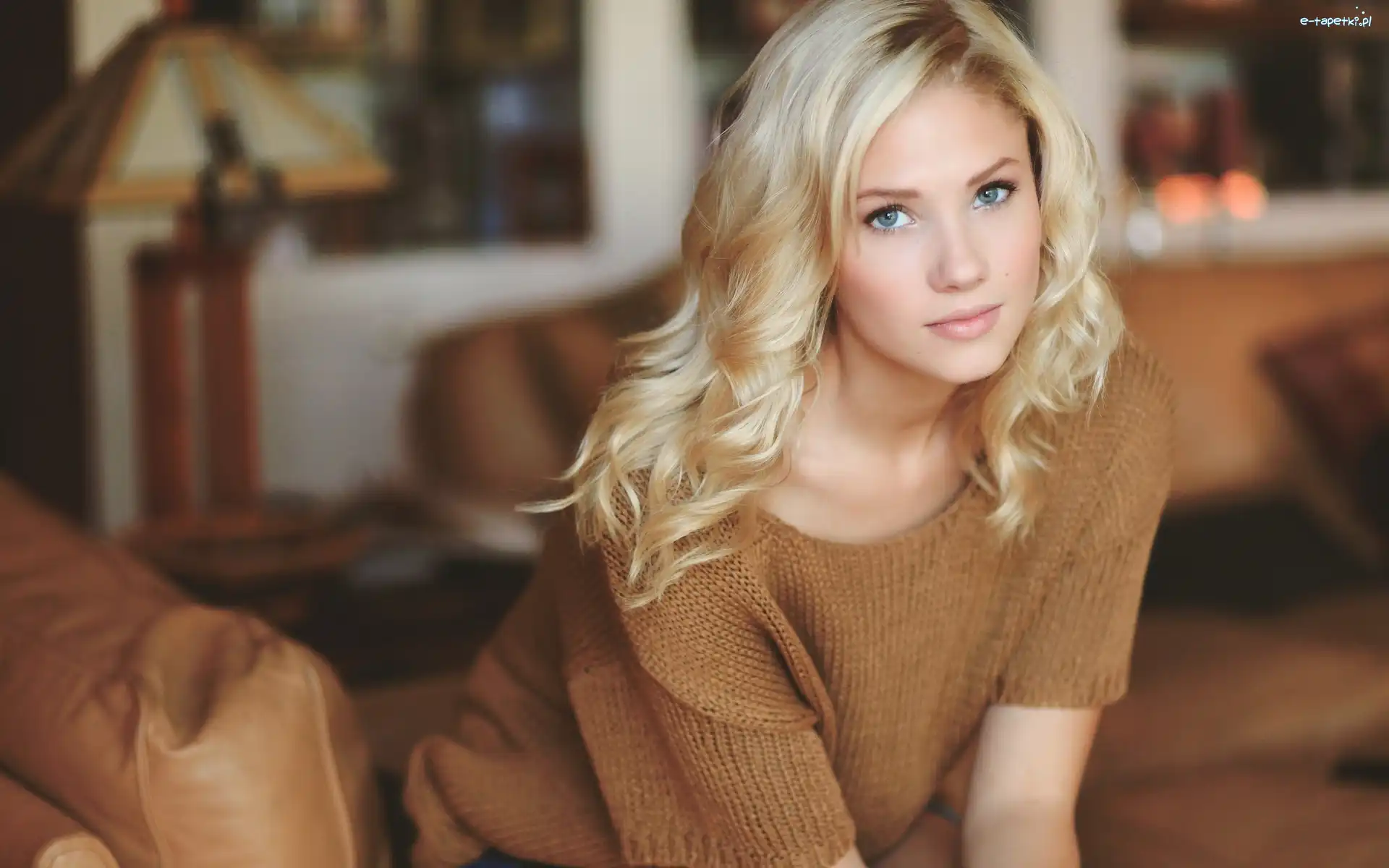 Sweterek, Berit Birkeland, Śliczna