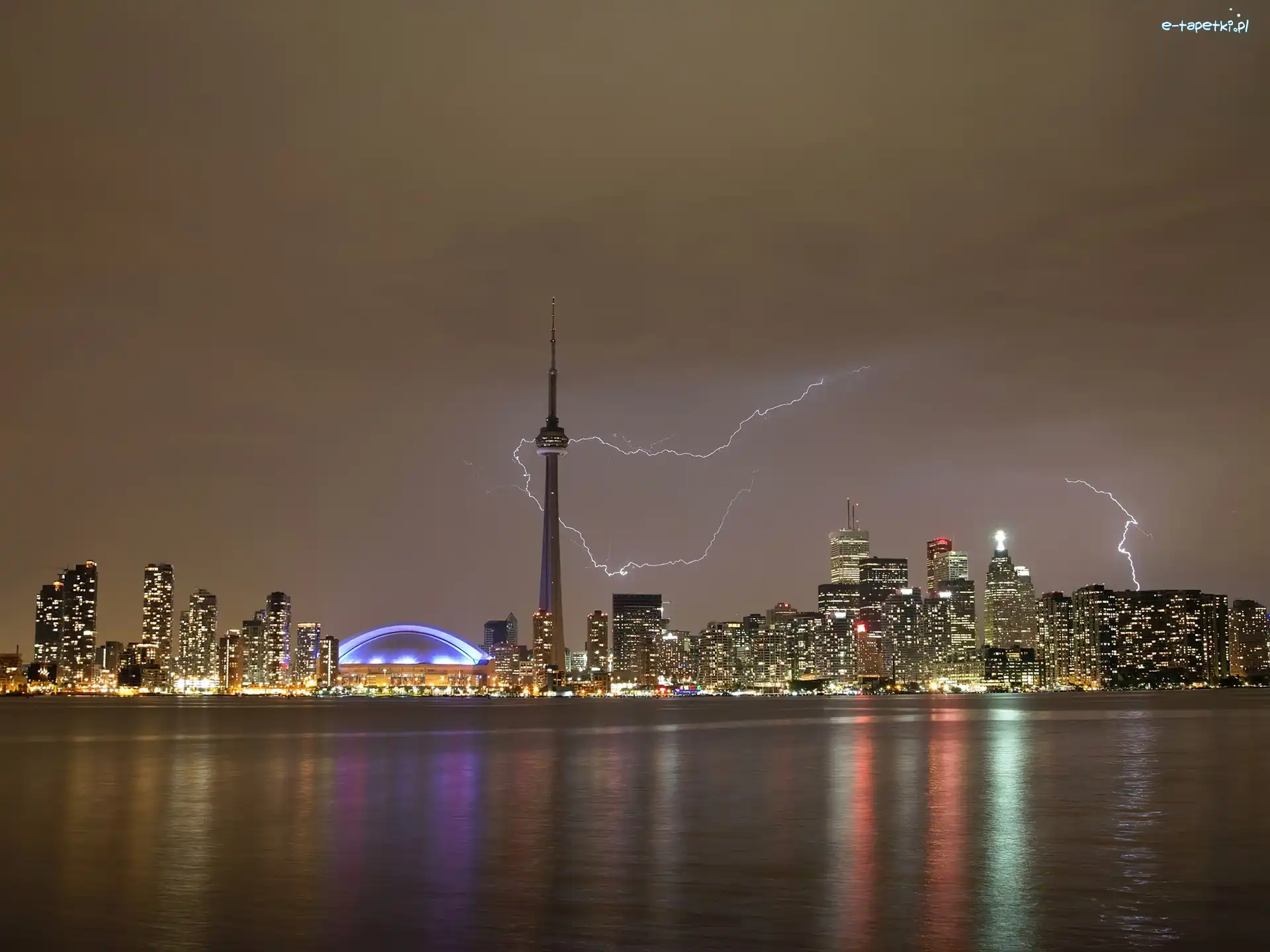 Ontario, Noc, Błyskawica, CN Tower