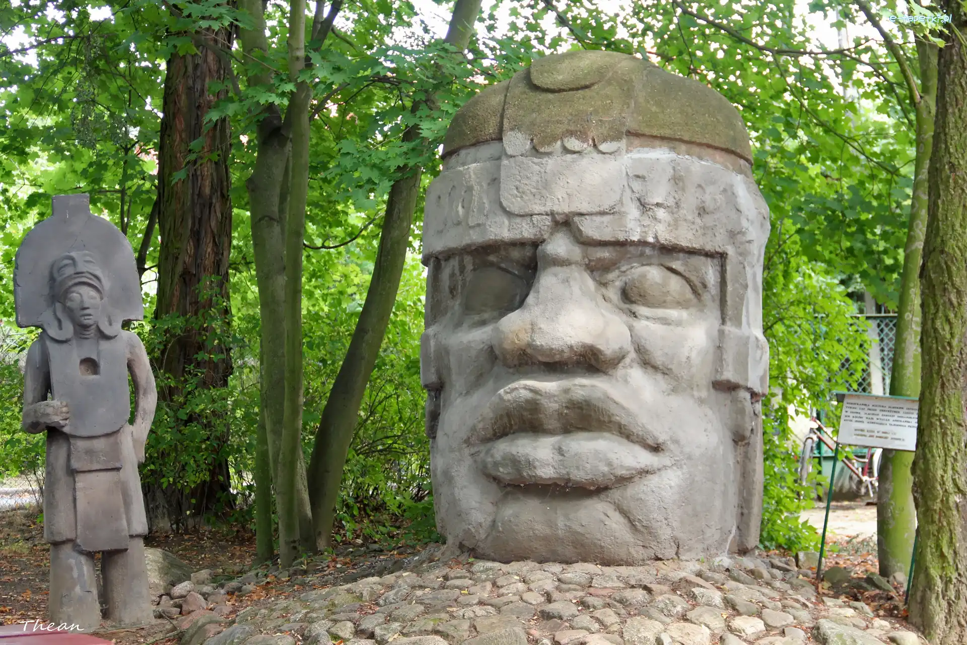 Głowa, Rzeźba, Olmecka, Puszczykowo, Muzeum Arkadego Fiedlera