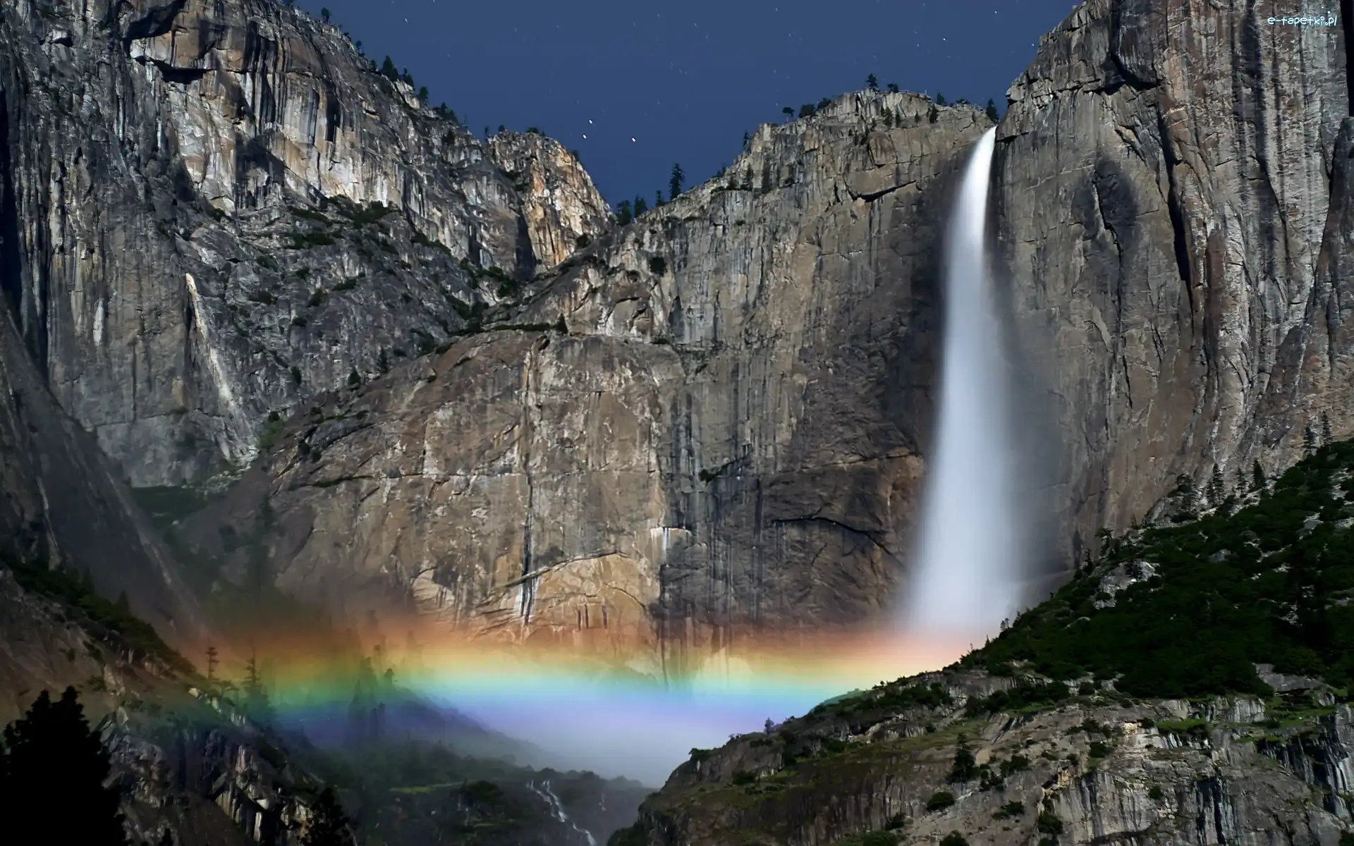 Góry, Park Narodowy Yosemite, Wodospad Yosemite, Tęcza, Stan Kalifornia, Stany Zjednoczone