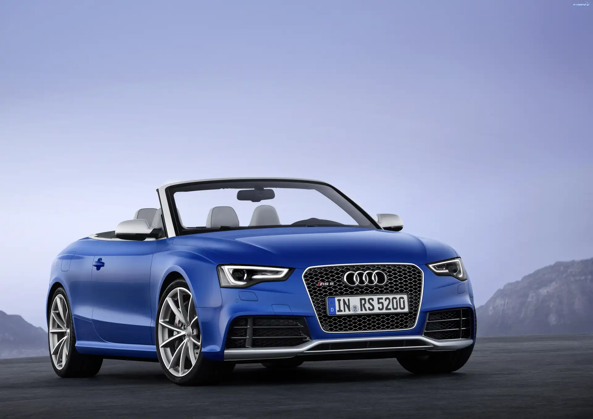 Audi RS5 Cabriolet, Niebieskie