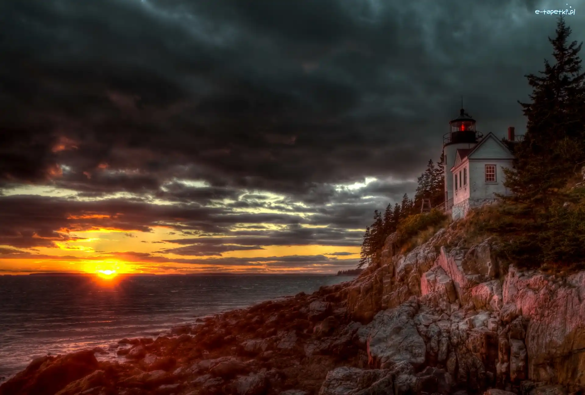 Bass Harbor, Chmury, Zachód Słońca, Maine, Morze, Latarnia Morska