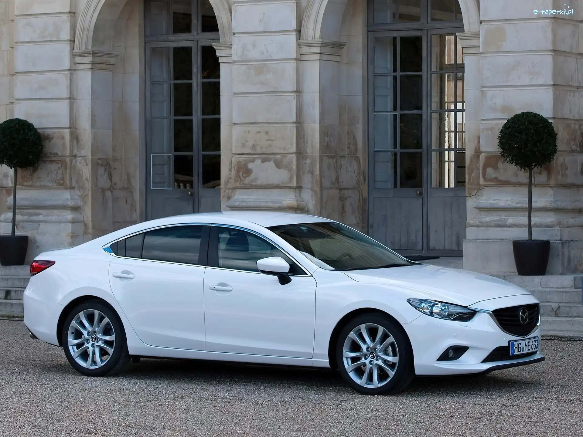 Budynek, Mazda 6, Biała